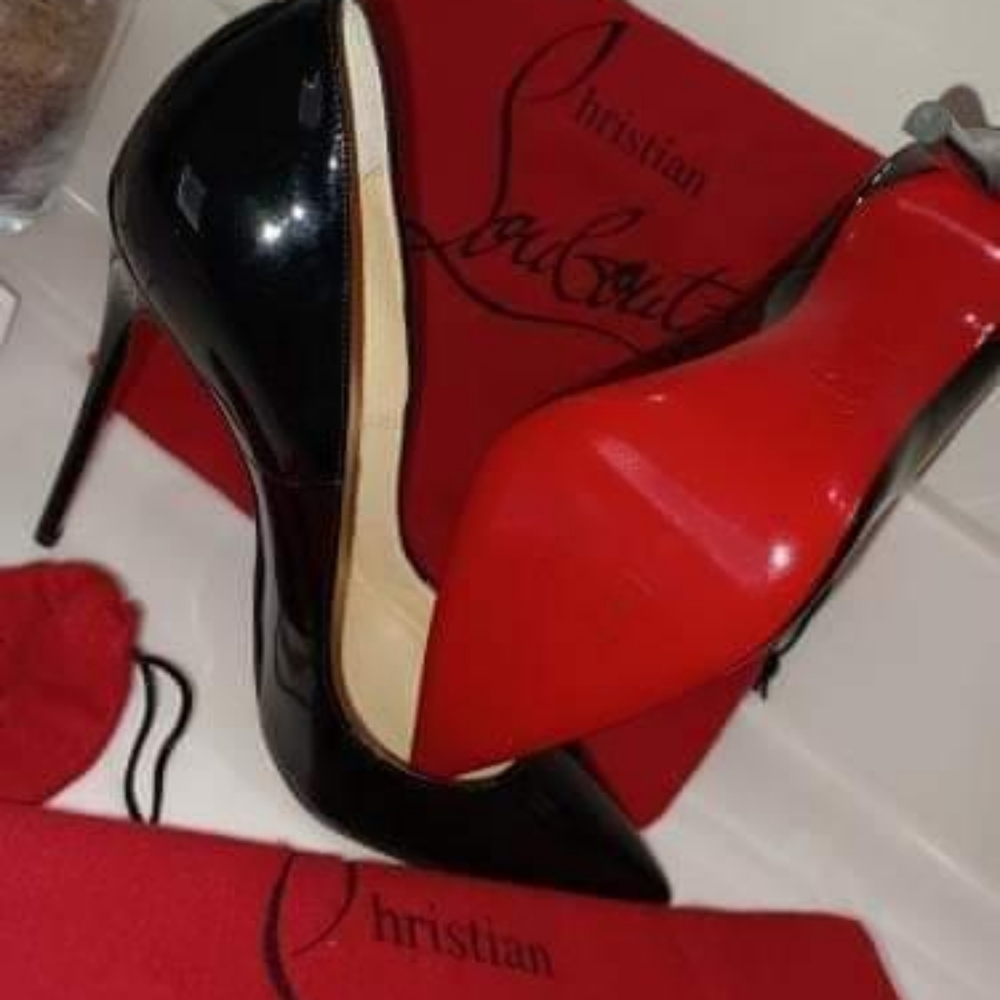 Loubouton so Kate 120 black leather size 37